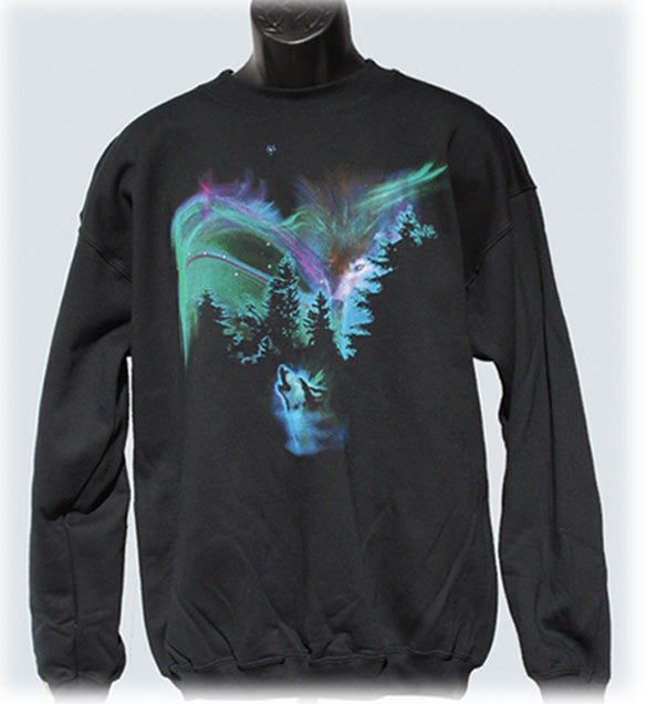 Light Show crew neck sweatshirt - black crew neck sweatshirt with wolf howling at the Auror Boreails